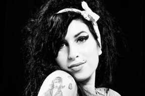2014AmyWinehouse DC12 230714